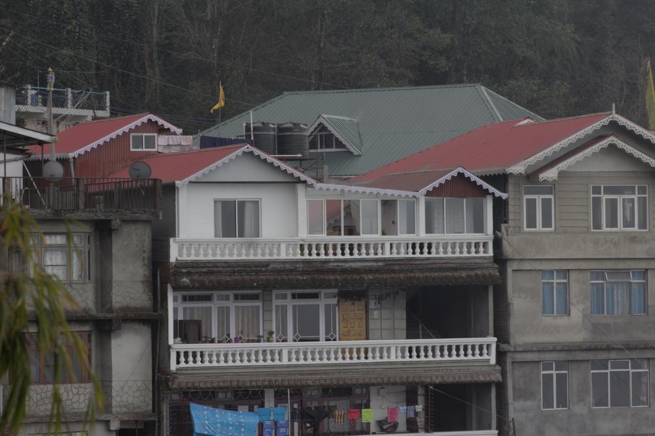 The Guiding Monk Home Stays Darjeeling  Exterior photo